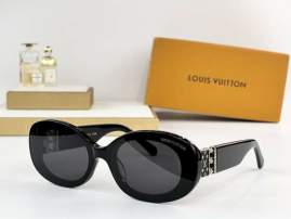 Picture of Louis Vuitton Sunglasses _SKUfw76324530fw